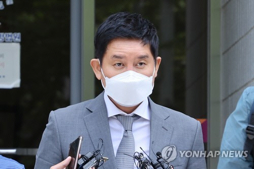 [속보] `라임 사태` 주범 김봉현 2심도 징역 30년